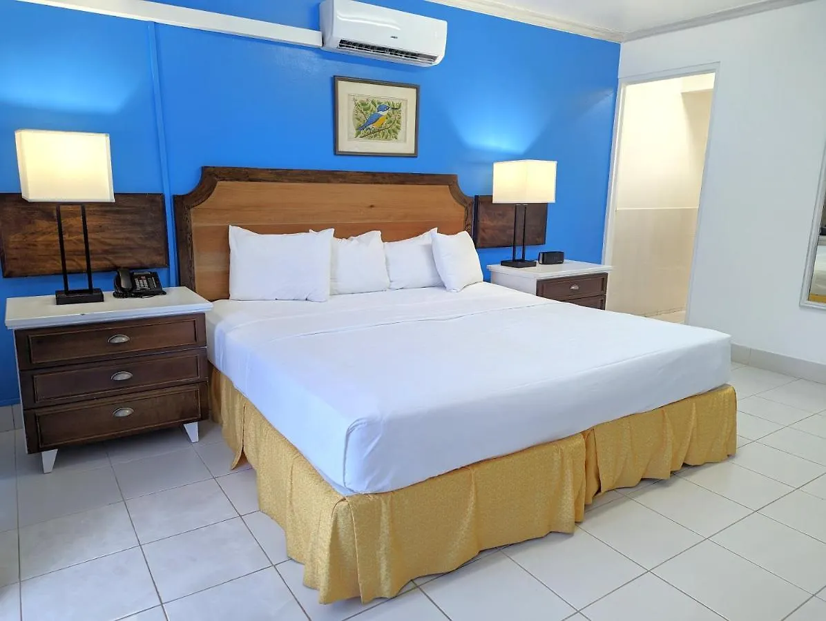 Pirate'S Inn Bridgetown Hotel